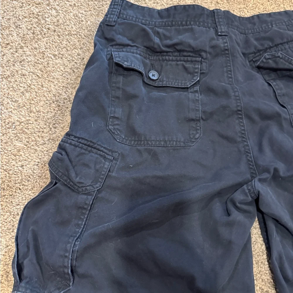 Men's Black St. John’s Bay Cargo Shorts